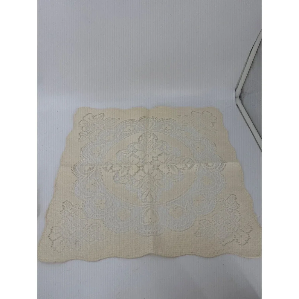 Vintage Napkins set of 4 Napkins